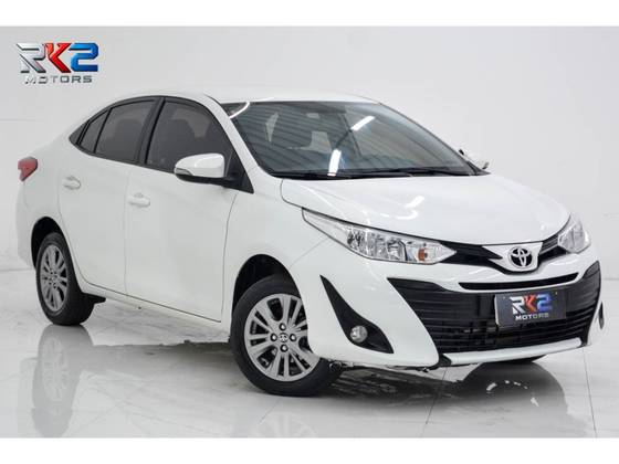 TOYOTA YARIS 1.3 16V FLEX XL PLUS TECH MULTIDRIVE